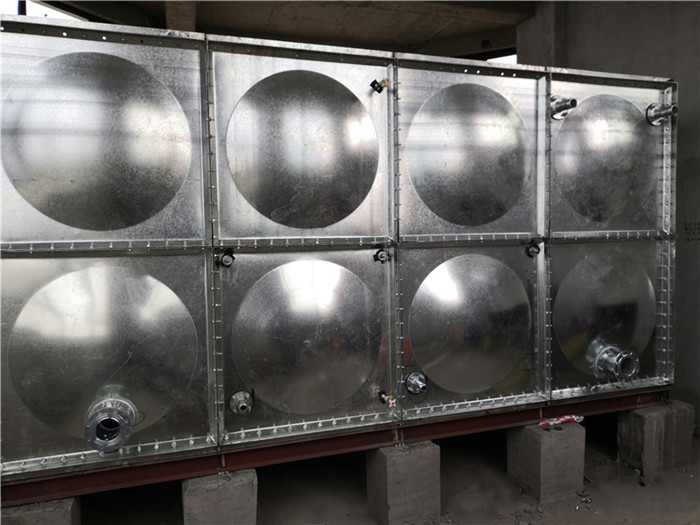 該如何對鍍鋅水箱進行清潔？