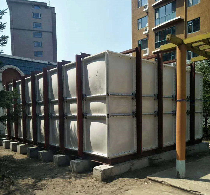 玻璃鋼水箱的幾種分類及性價(jià)比較