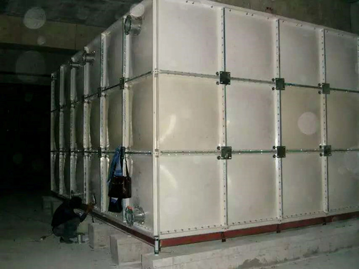 玻璃鋼水箱應(yīng)儲存水質(zhì)要求