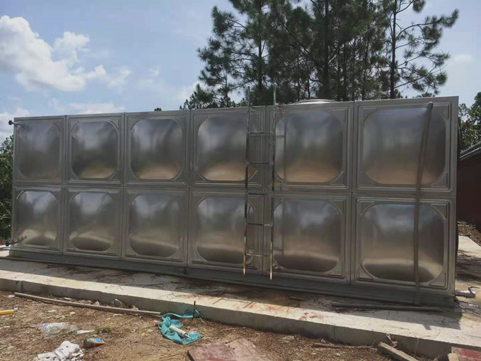 焊接不銹鋼水箱的安裝方法