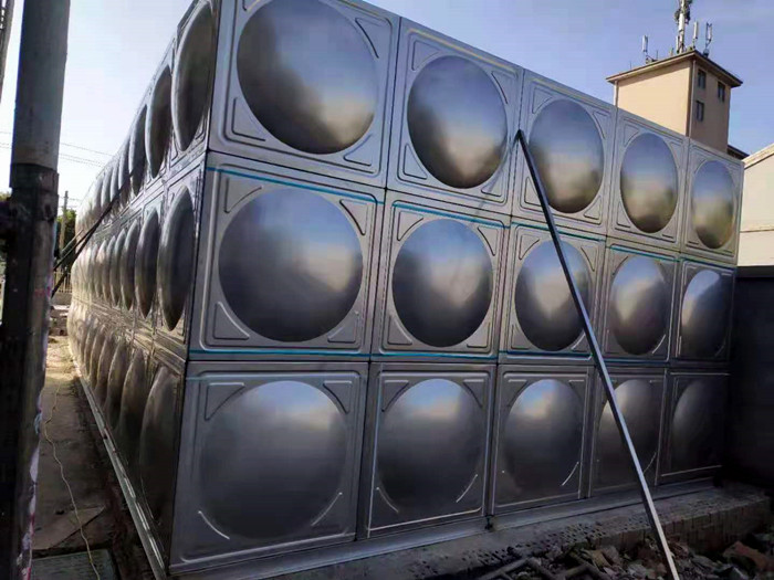 為什么不銹鋼水箱的價格高？