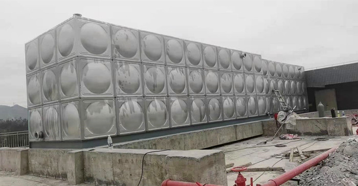 不銹鋼水箱常用的兩種消毒裝置