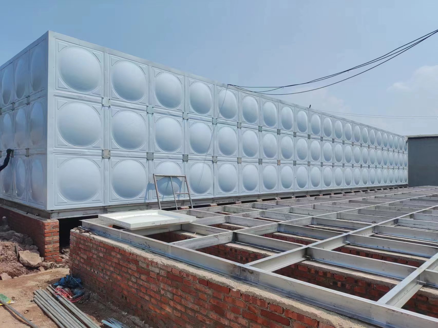 煙臺玻璃鋼保溫水箱