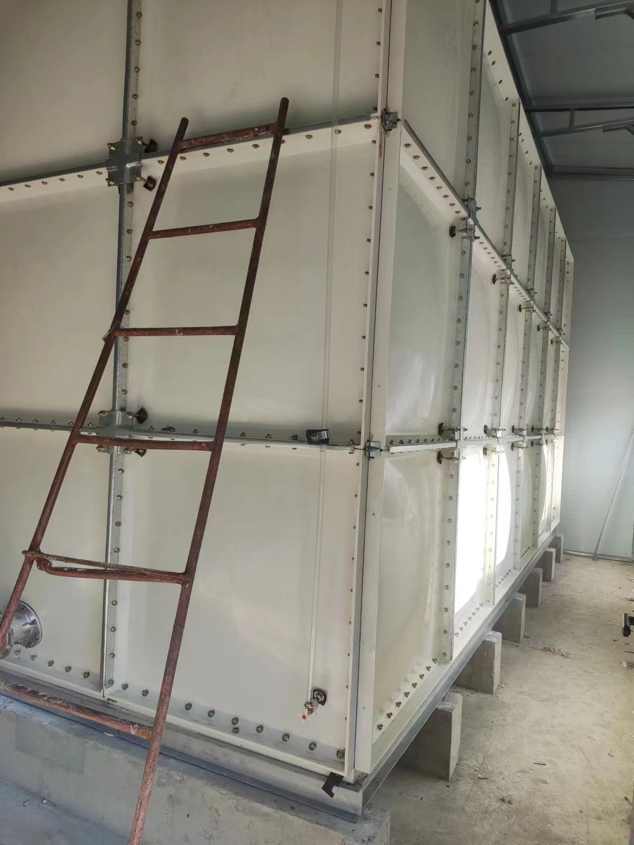 北京90立方玻璃鋼消防水箱