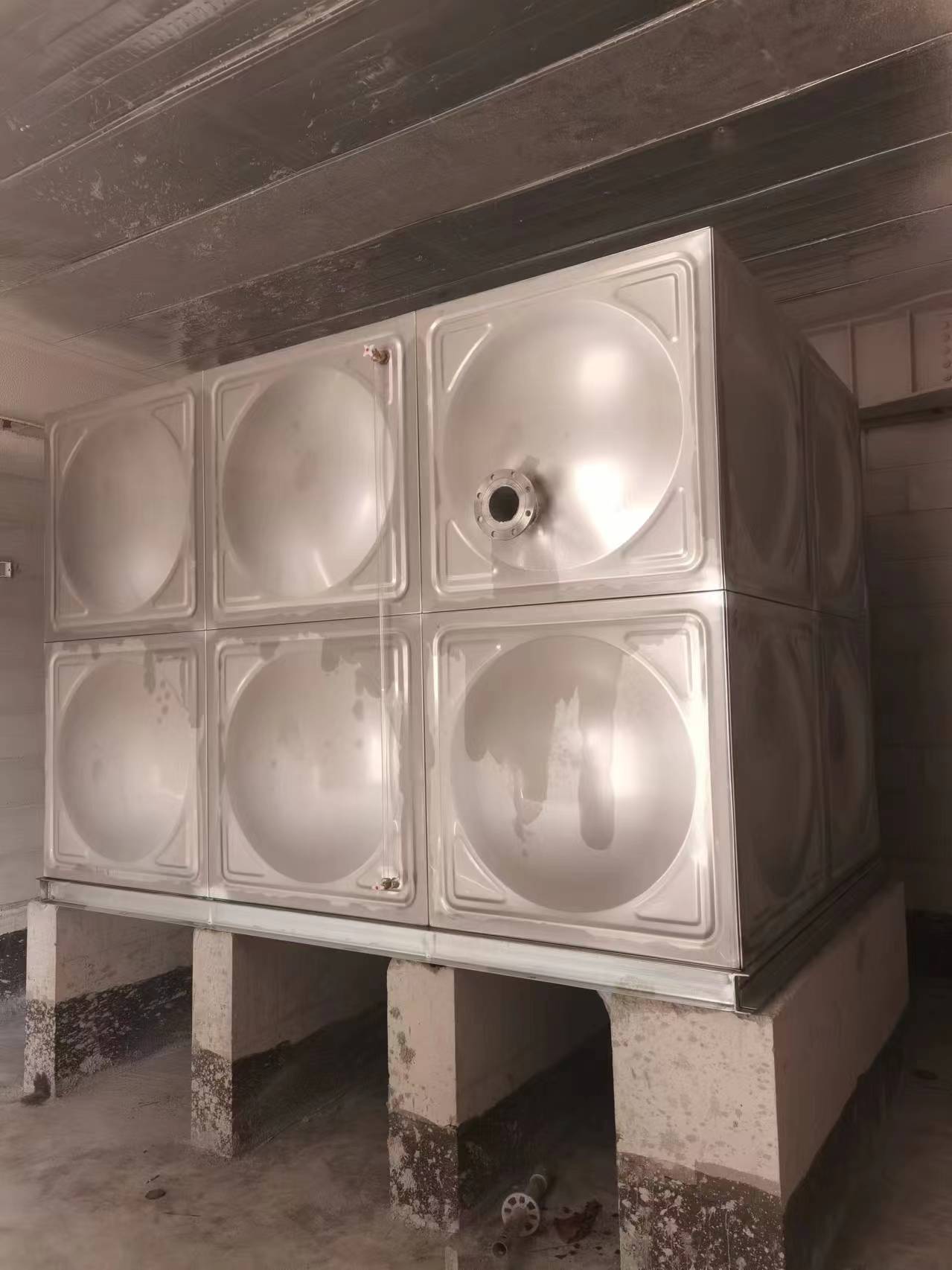 濟南30立方不銹鋼水箱